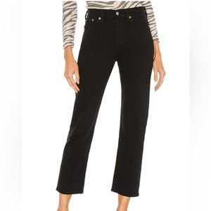 Levis Wedgie Straight Jeans in Black